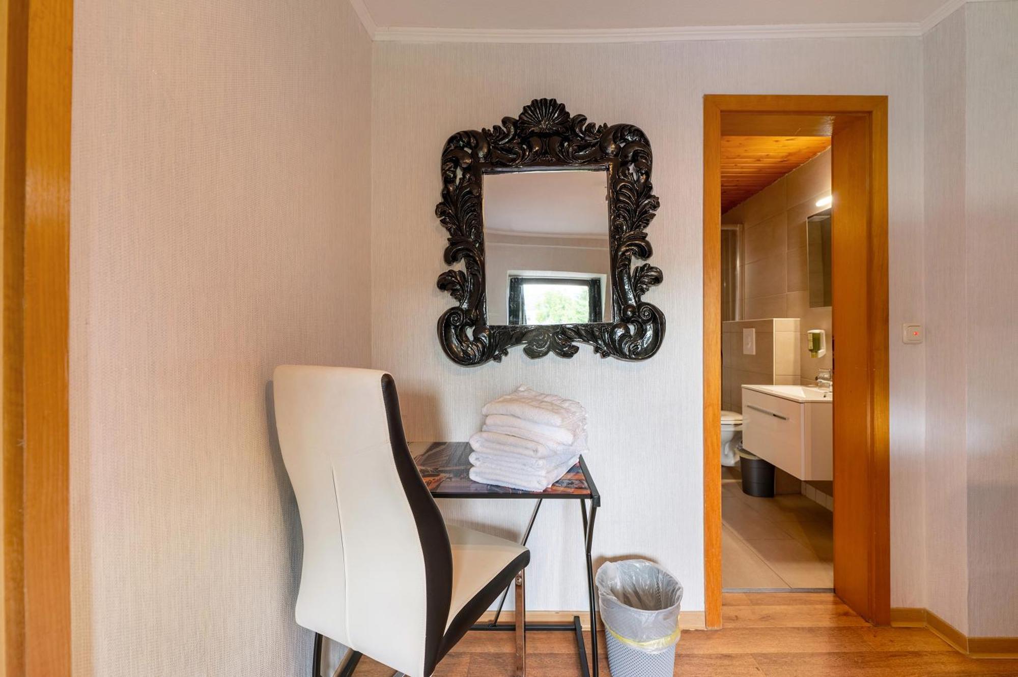 Bed And Breakfast St Wendel พรุม ภายนอก รูปภาพ