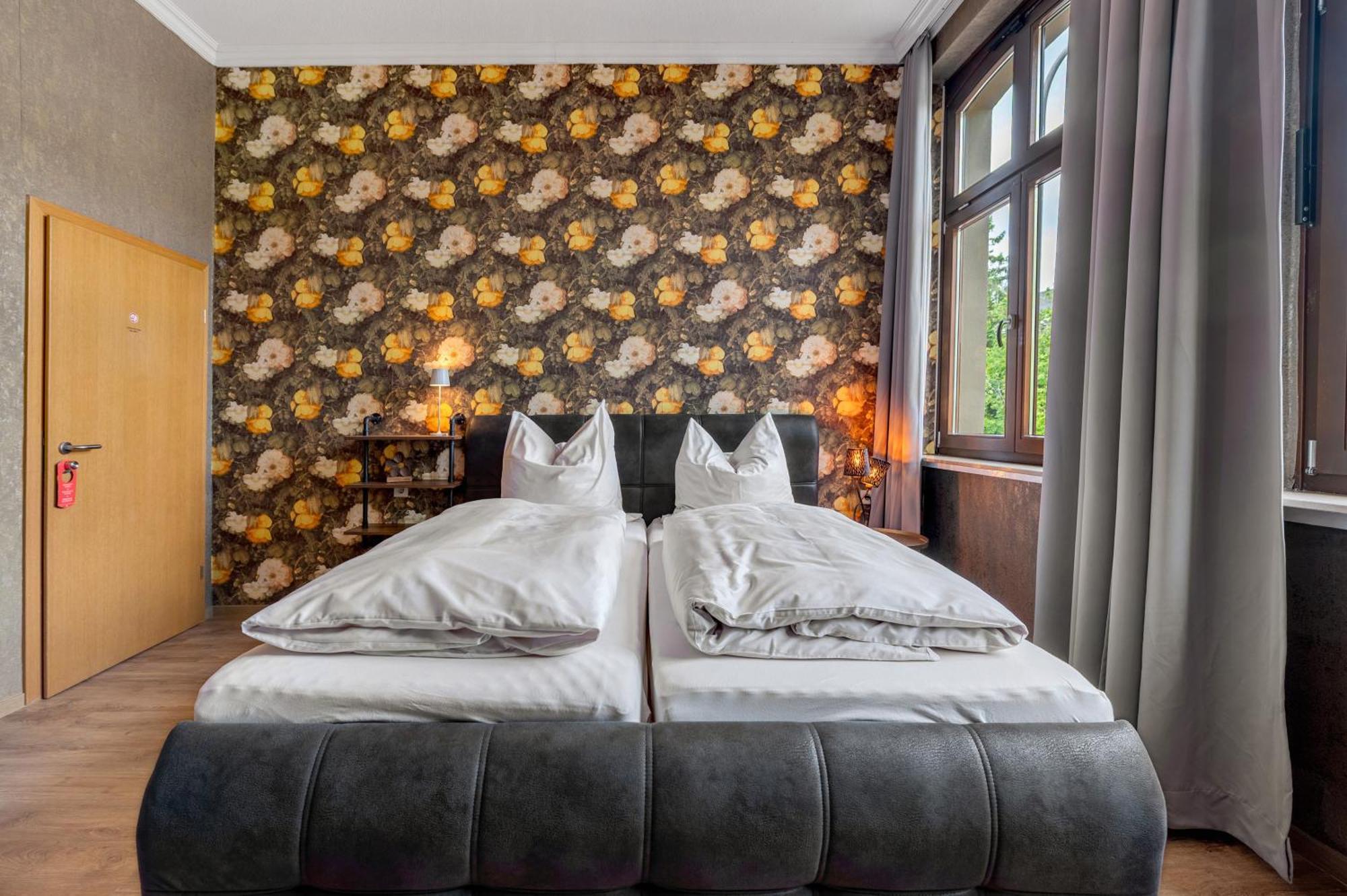 Bed And Breakfast St Wendel พรุม ภายนอก รูปภาพ