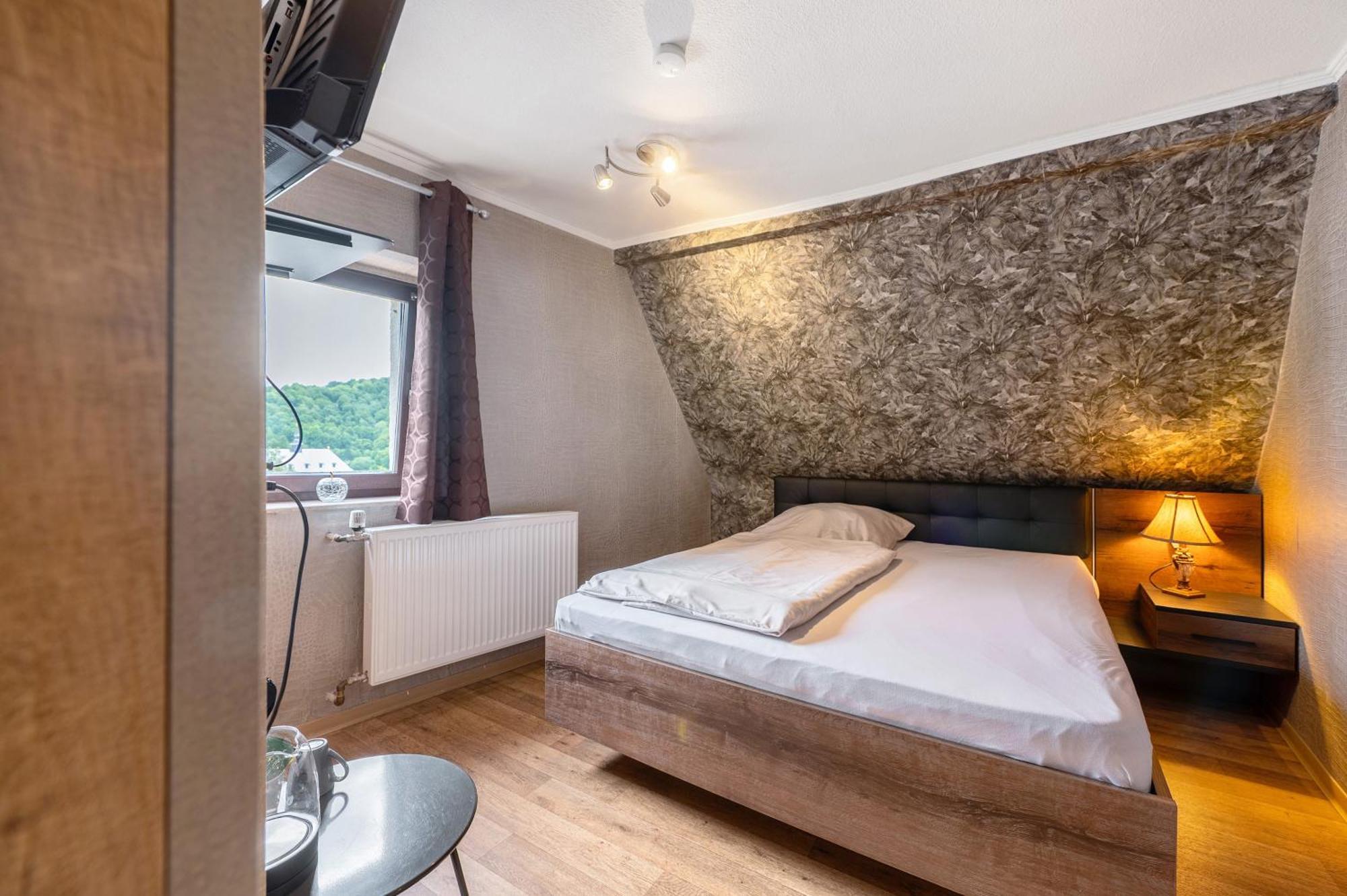 Bed And Breakfast St Wendel พรุม ภายนอก รูปภาพ
