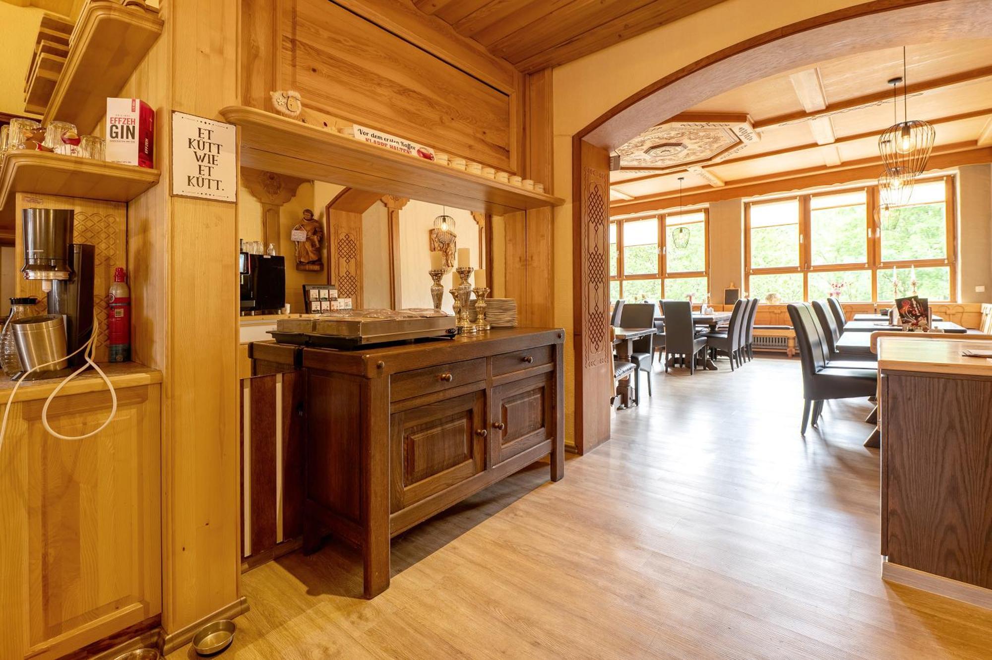 Bed And Breakfast St Wendel พรุม ภายนอก รูปภาพ
