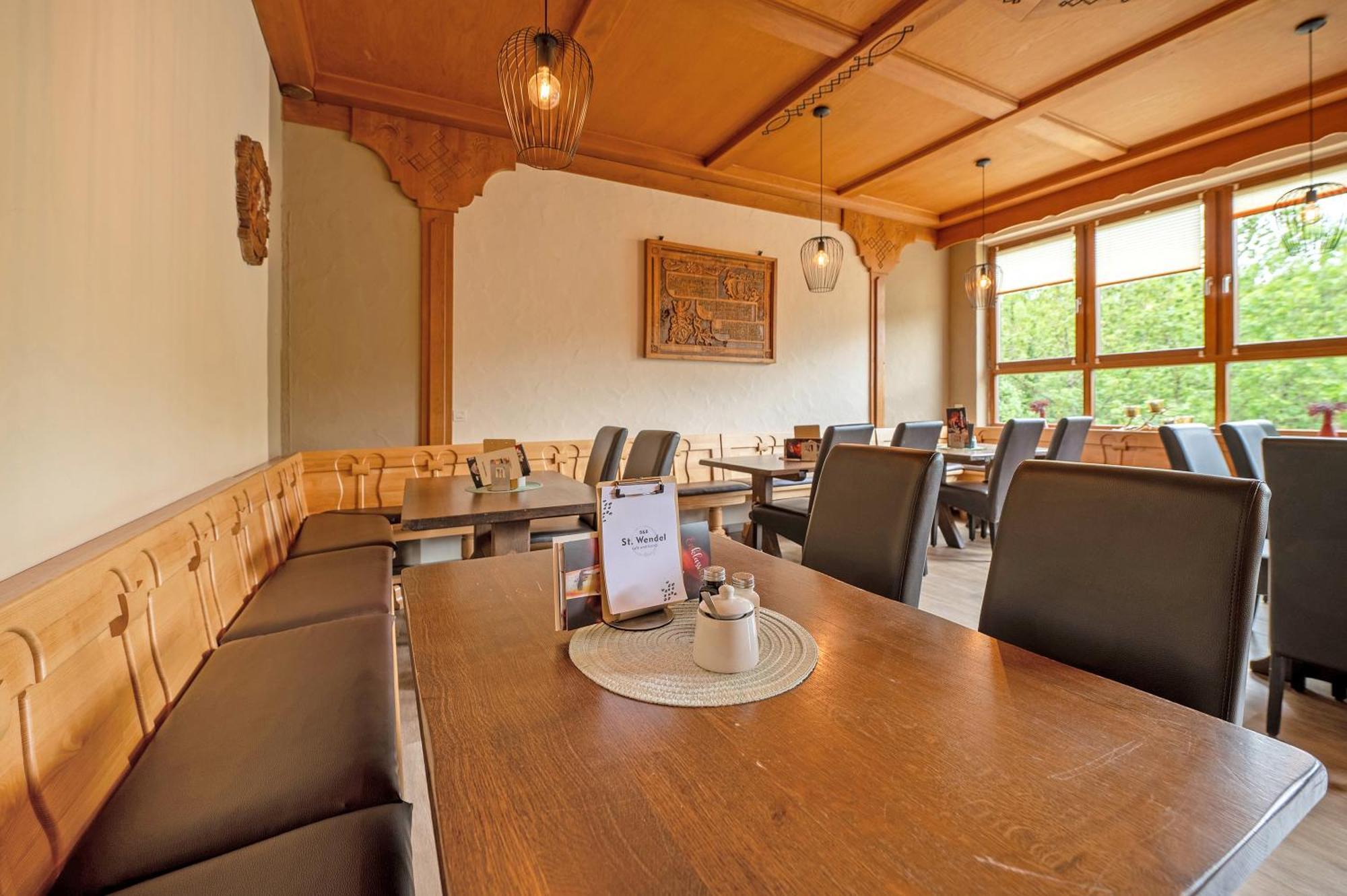 Bed And Breakfast St Wendel พรุม ภายนอก รูปภาพ